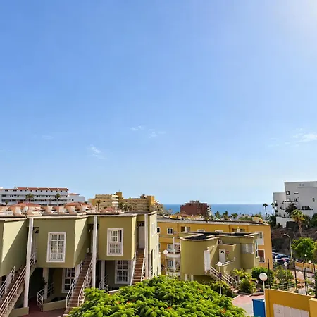 Orlando Very By Altamarhomes * Costa Adeje (Tenerife)